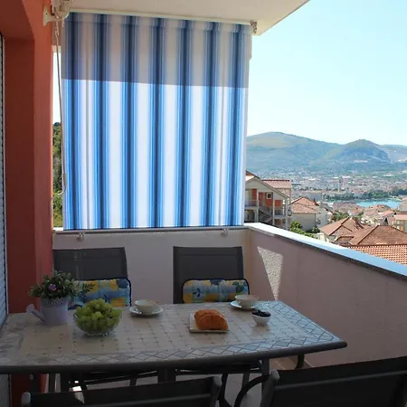Grmaca Trogir